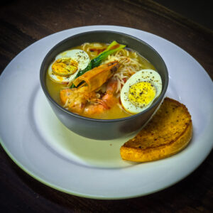 Seafood & Noodles Soup